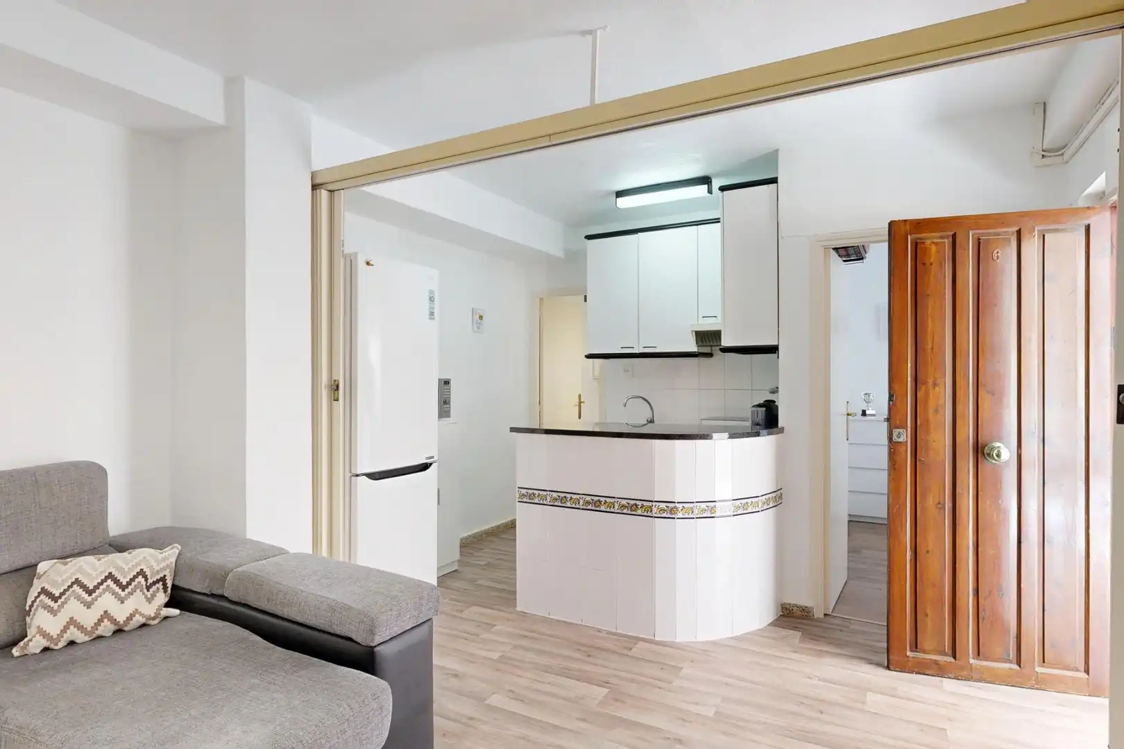 Cuina de Apartament en venda en Cartagena amb Terrassa, Moblat i Balcó