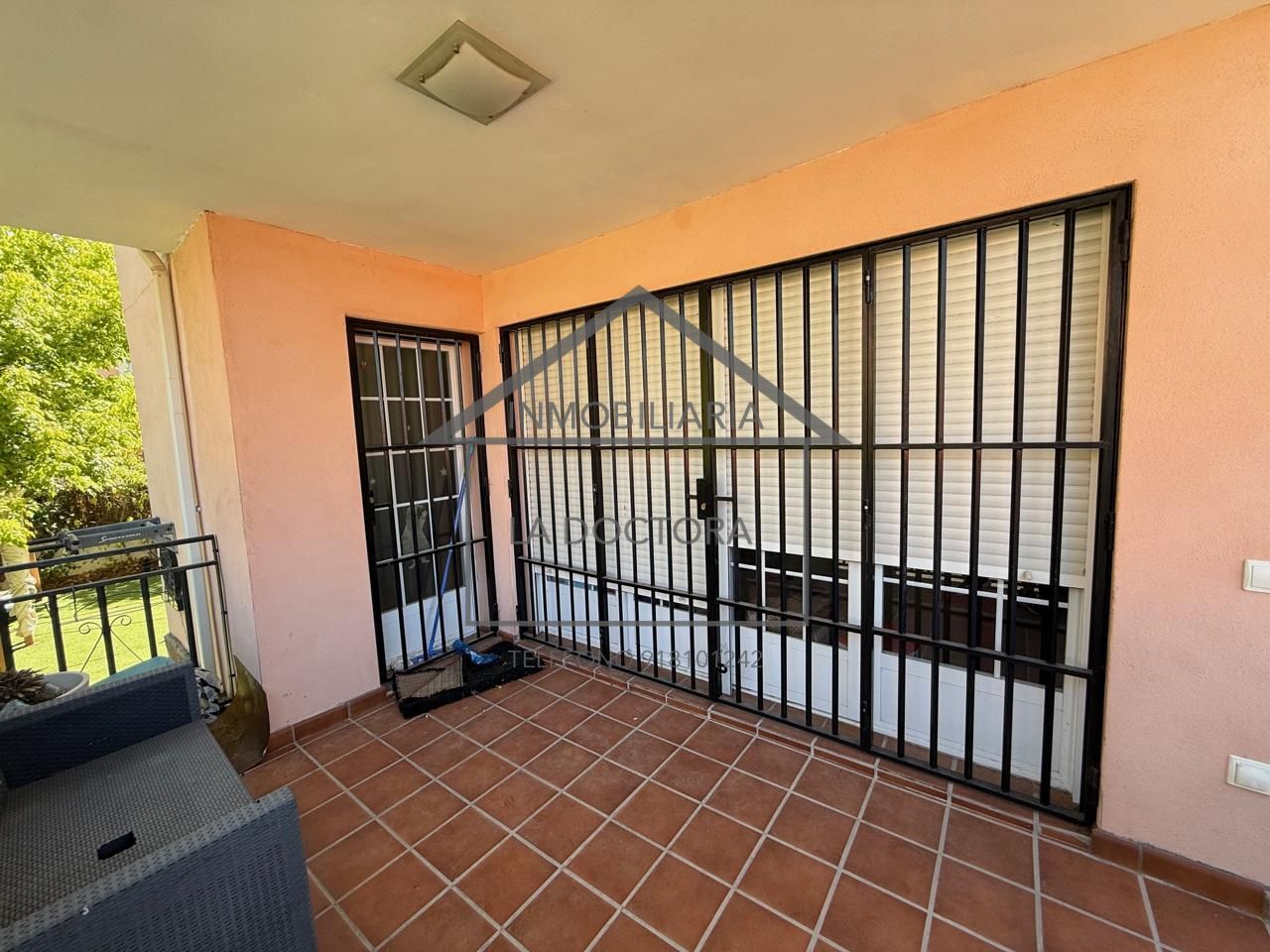 Exterior view of House or chalet for sale in Villamantilla  with Heating, Private garden and Terrace