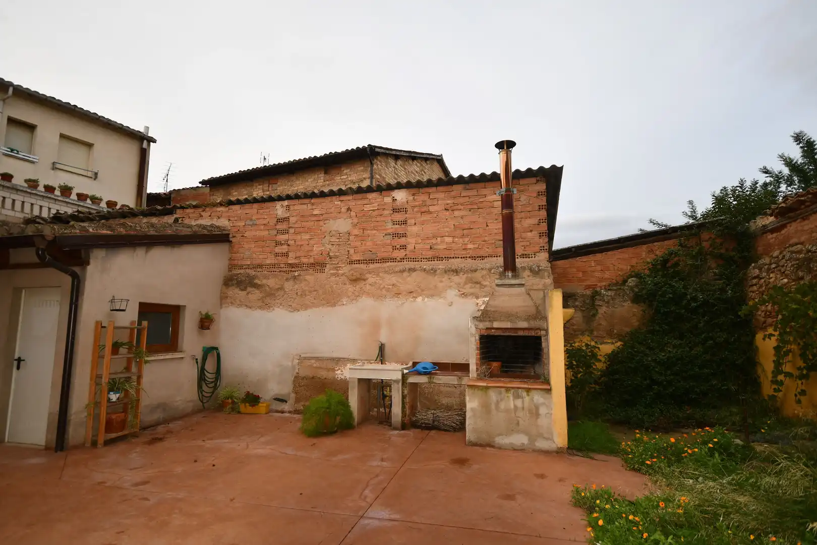 Jardí de Finca rústica en venda en Fuenmayor amb Calefacció, Parquet i Terrassa