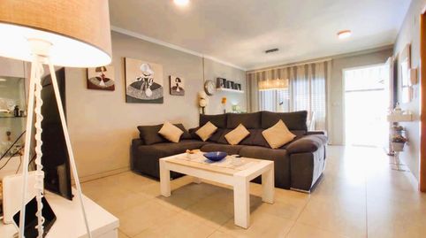 Foto 4 de Casa adosada en venda a Calle Virgo, Corinto - Almarda, Sagunto / Sagunt