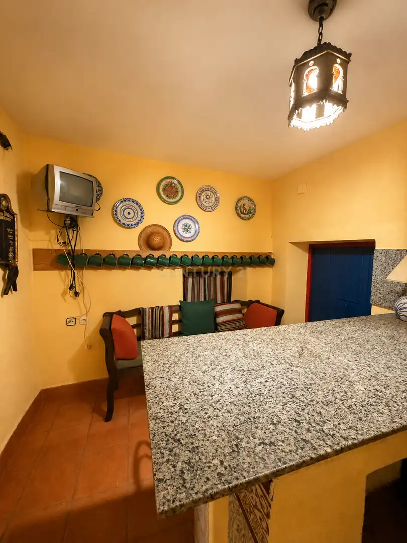 Cuina de Casa o xalet en venda en Trujillo amb Aire condicionat, Jardí privat i Traster