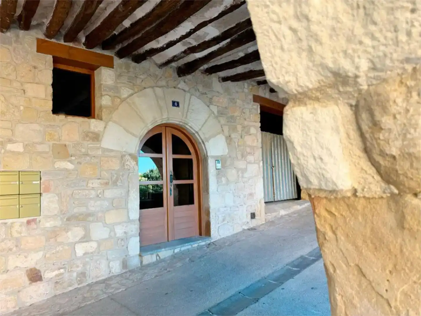 Piso en venta en Benabarre con Balcón