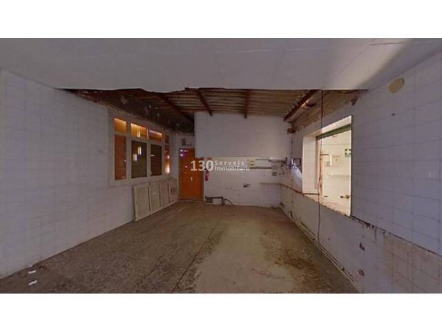 Local comercial en Venta en Hostal en Móra la Nova