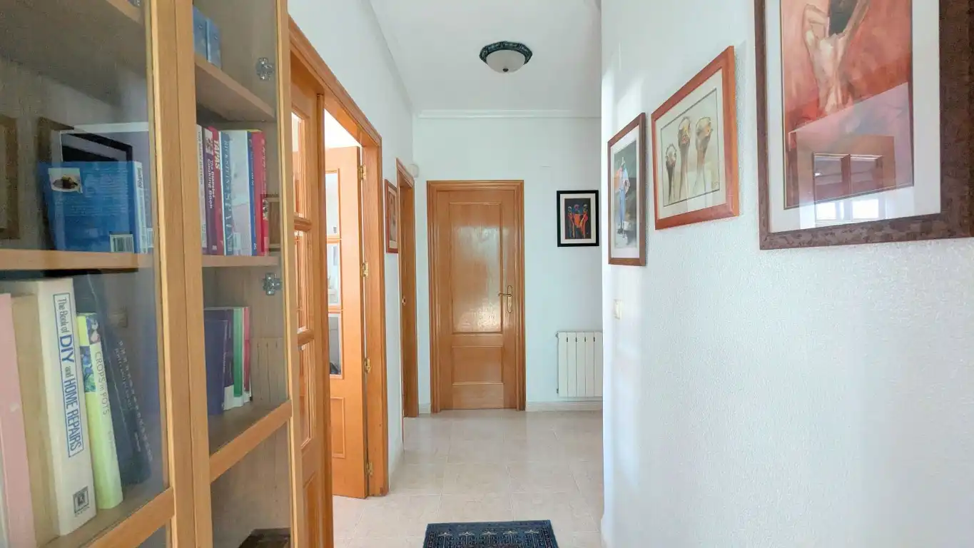Casa o chalet en venta en Bigastro con Microondas y Balcón