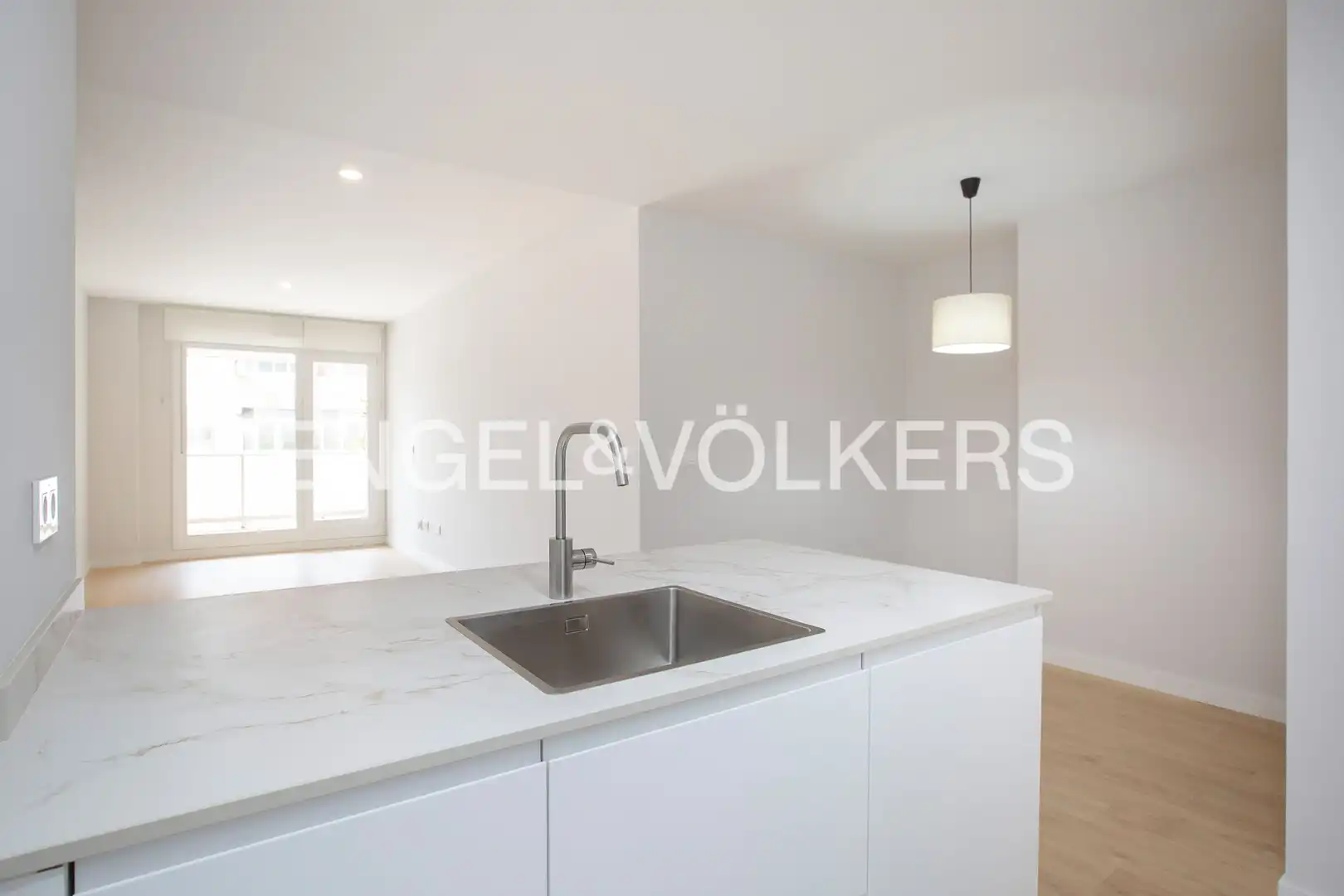 Kitchen of Flat for rent in Getxo   with Heating, Parquet flooring and Terrace