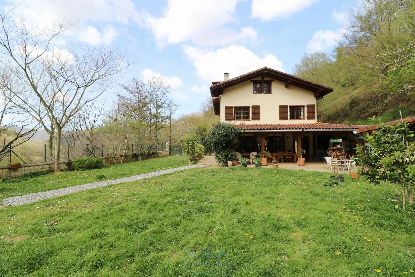 Garden of Houses for sale in Etxalar  with Heating, Terrace and Storage room