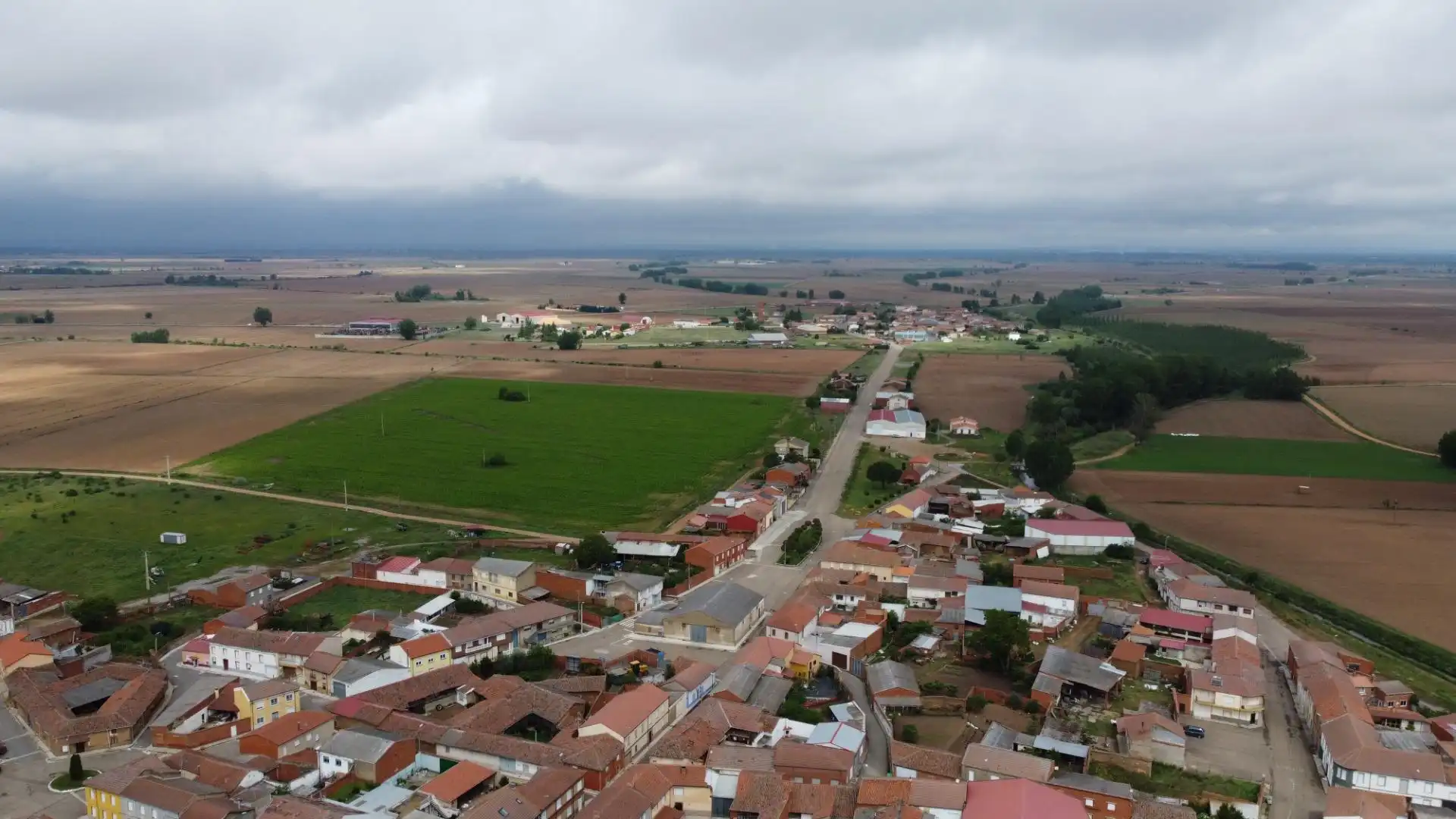 Vista exterior de Edificio en venta en Bercianos del Páramo