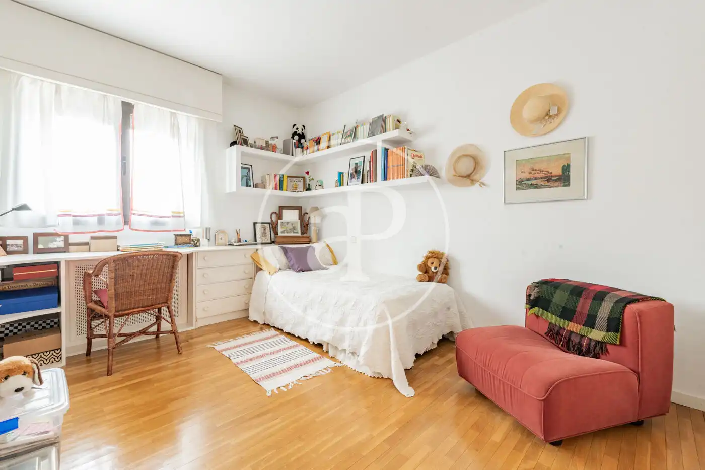 Bedroom of Detached homes for sale in Madrid  with Air Conditioner, Heating and Private garden