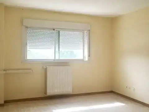Habitación de Piso en venta en Móstoles con Aire acondicionado