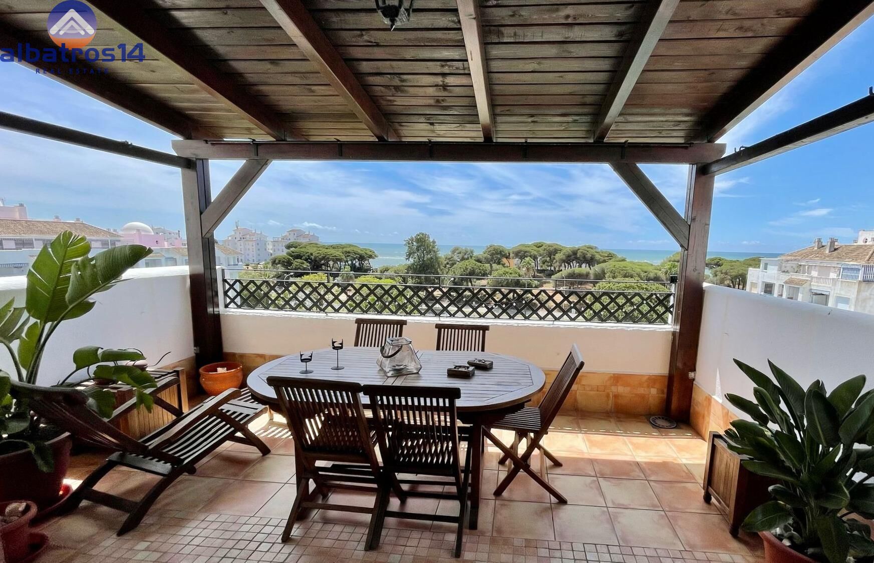 Terrassa de Apartament de lloguer en El Portil amb Balcó i Piscina comunitària