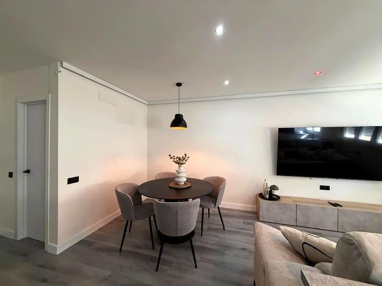 Dining room of Flat for rent in San Bartolomé de Tirajana  with Furnished and Internet