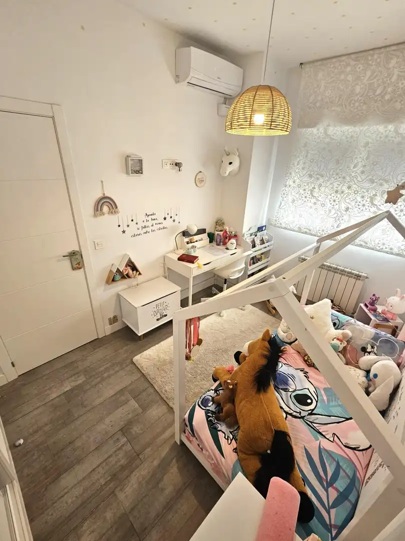 Bedroom of Detached homes for sale in Valdemoro  with Air Conditioner, Heating and Private garden