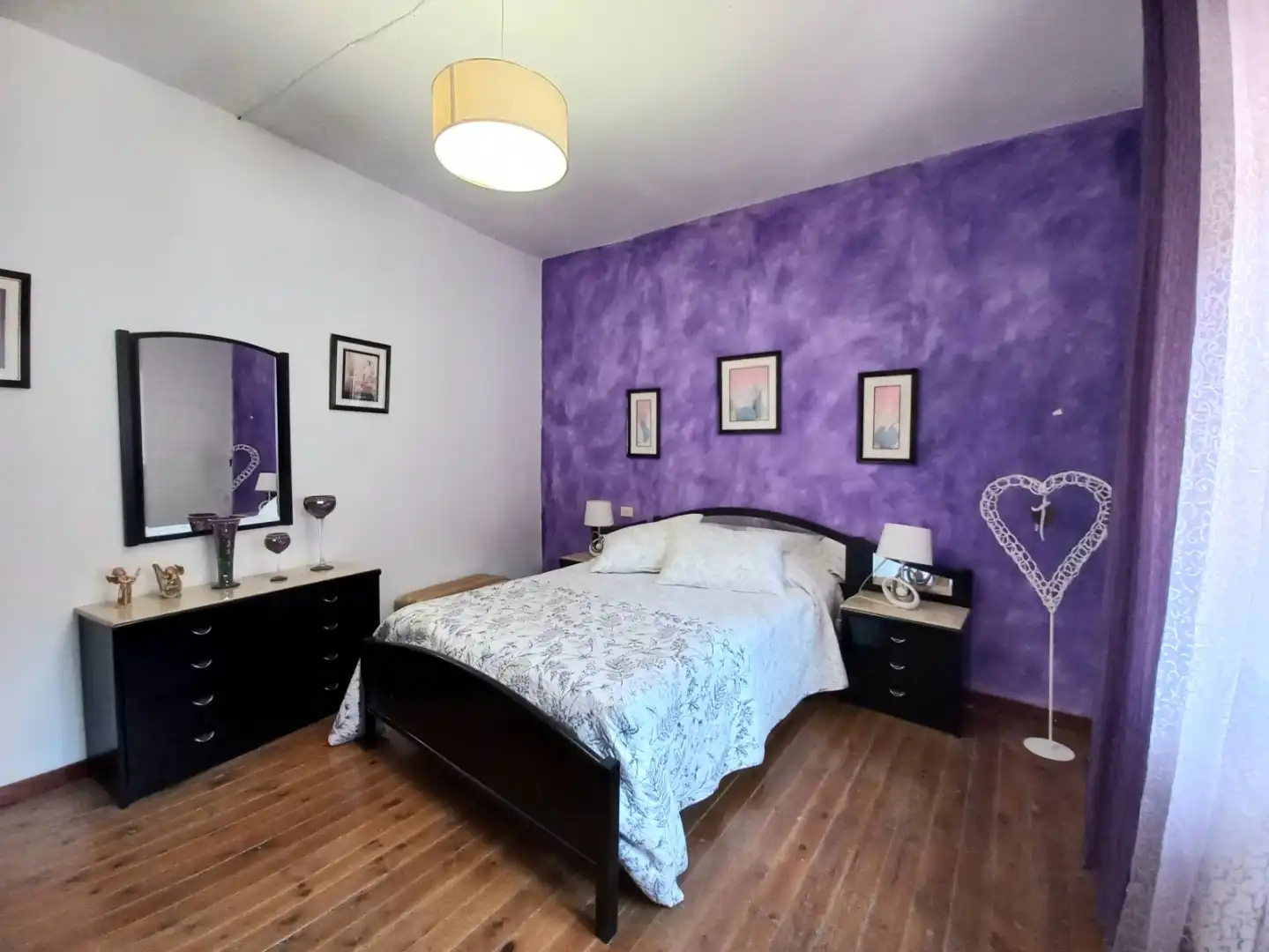 Schlafzimmer von Einfamilien-Reihenhaus zum Verkauf in Presencio mit Privatgarten