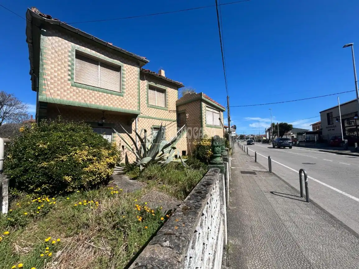 Vista exterior de Casa o chalet en venta en Santander