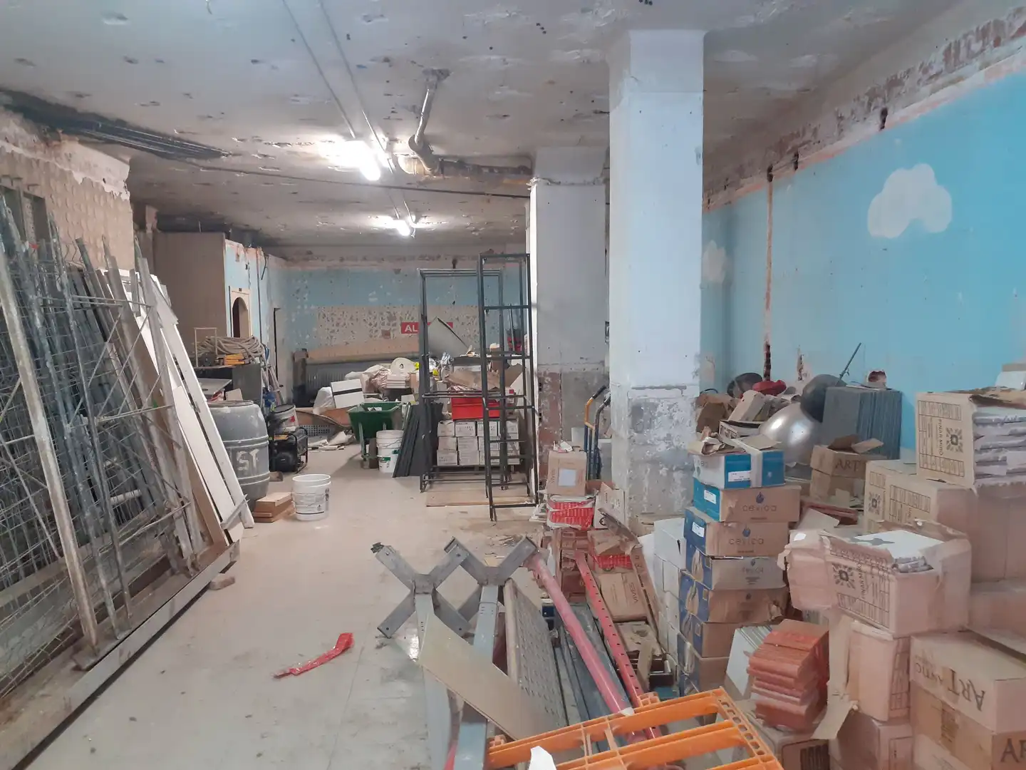 Local comercial en venta en Diagonal - Colomeres