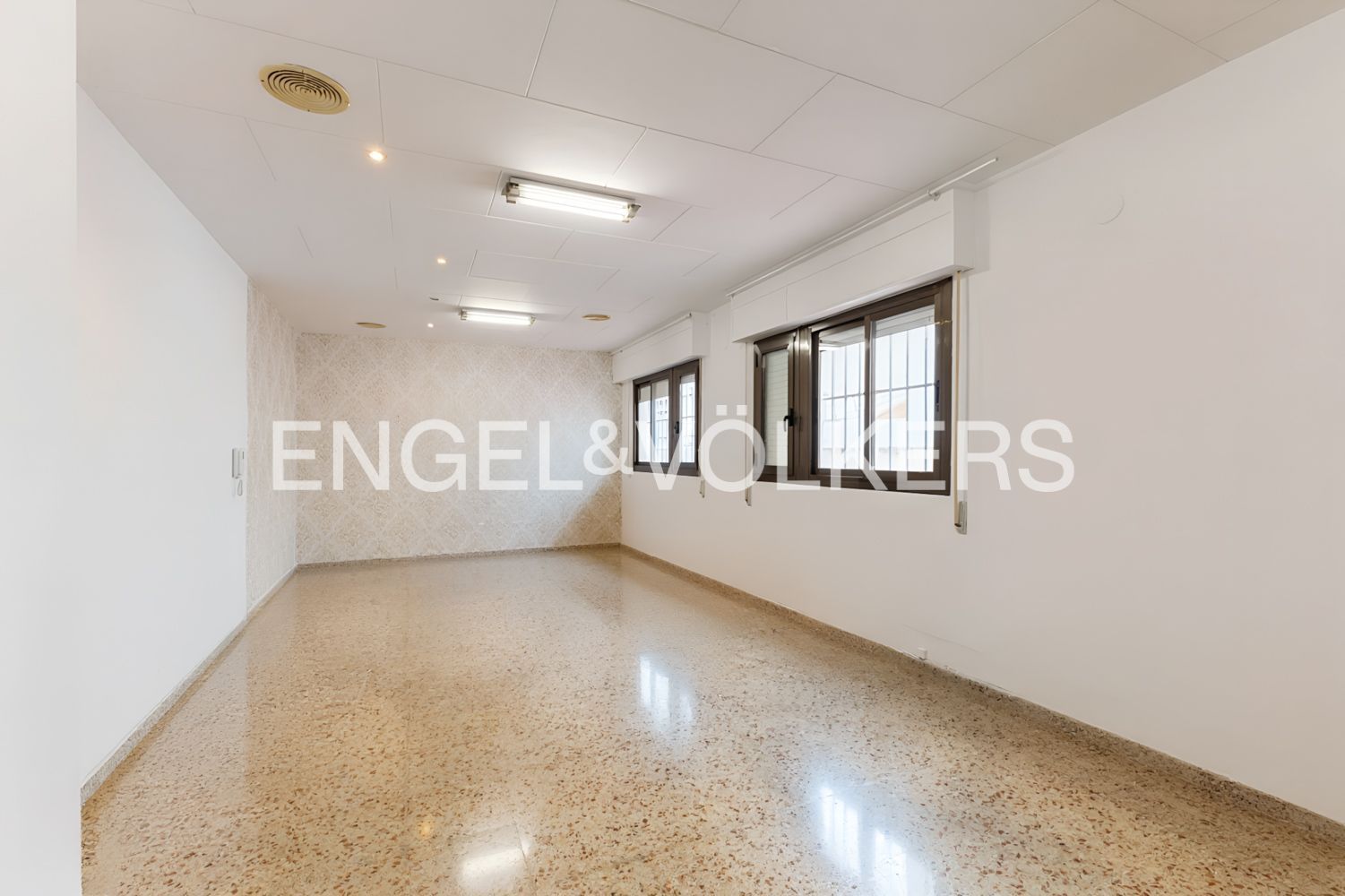 Apartament en venda en Castellón de la Plana / Castelló de la Plana amb Calefacció