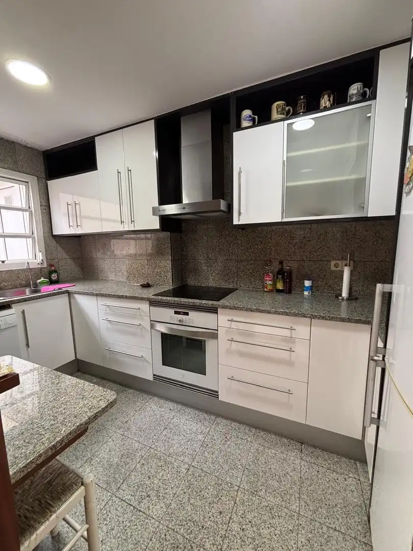 Cuina de Casa o xalet en venda en Centre - Sant Josep - Sanfeliu