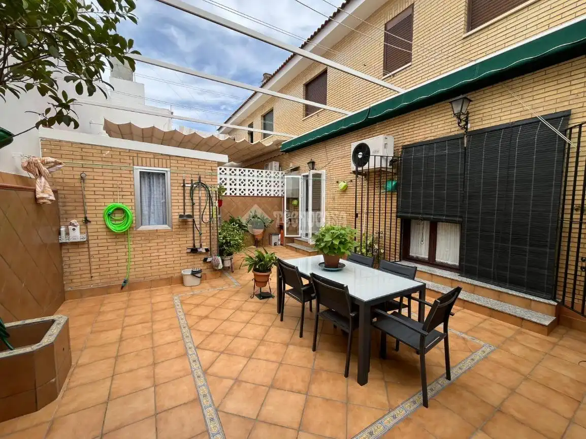 Terrace of Detached homes for sale in Alcalá de Guadaira  with Air Conditioner, Heating and Balcony