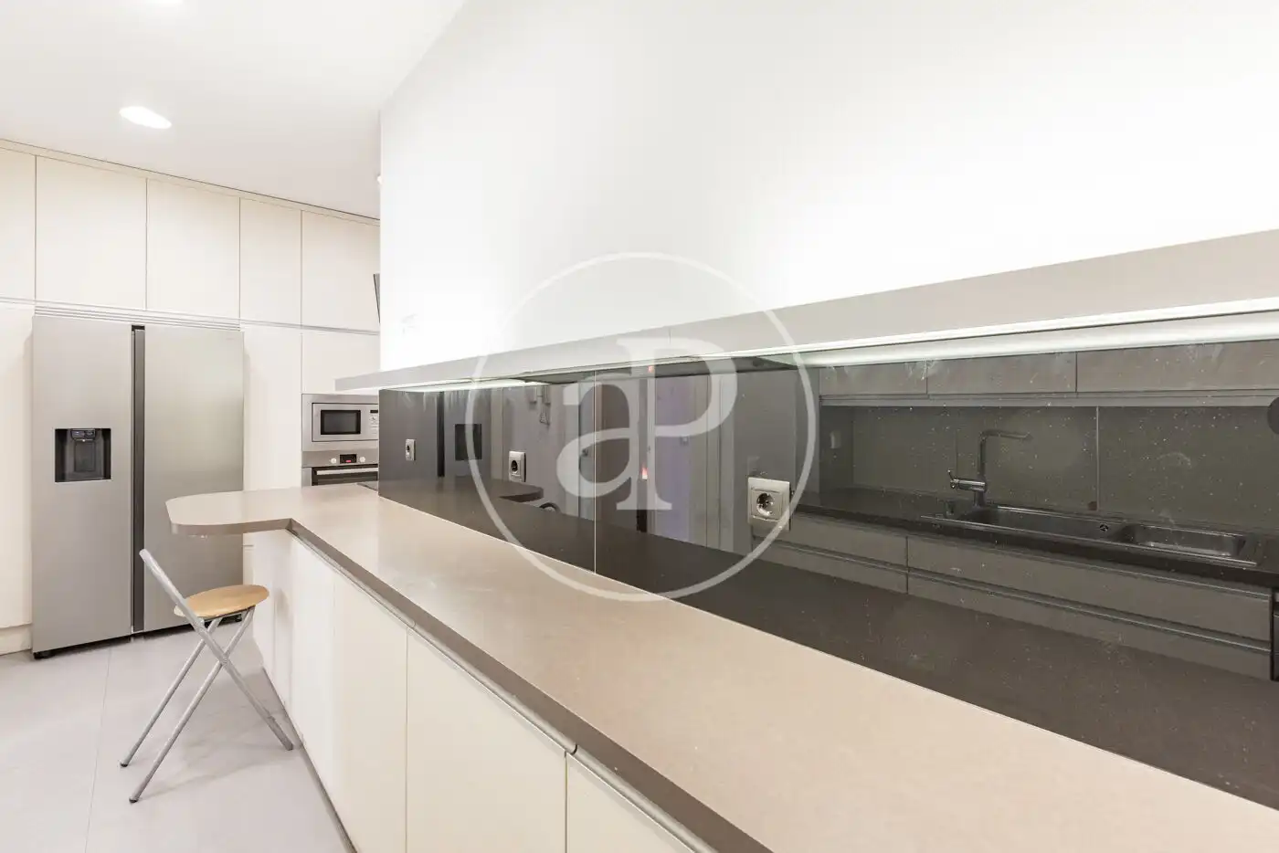 Cocina de Piso de alquiler en Madrid con Aire acondicionado, Calefacción y Balcón