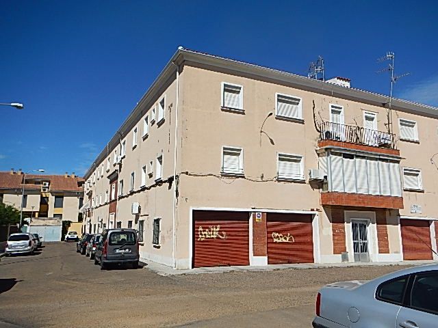 Vista exterior de Piso en venta en Badajoz Capital