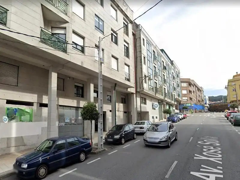 Business premises for sale in Avenida Xosé Solla, imagen 7