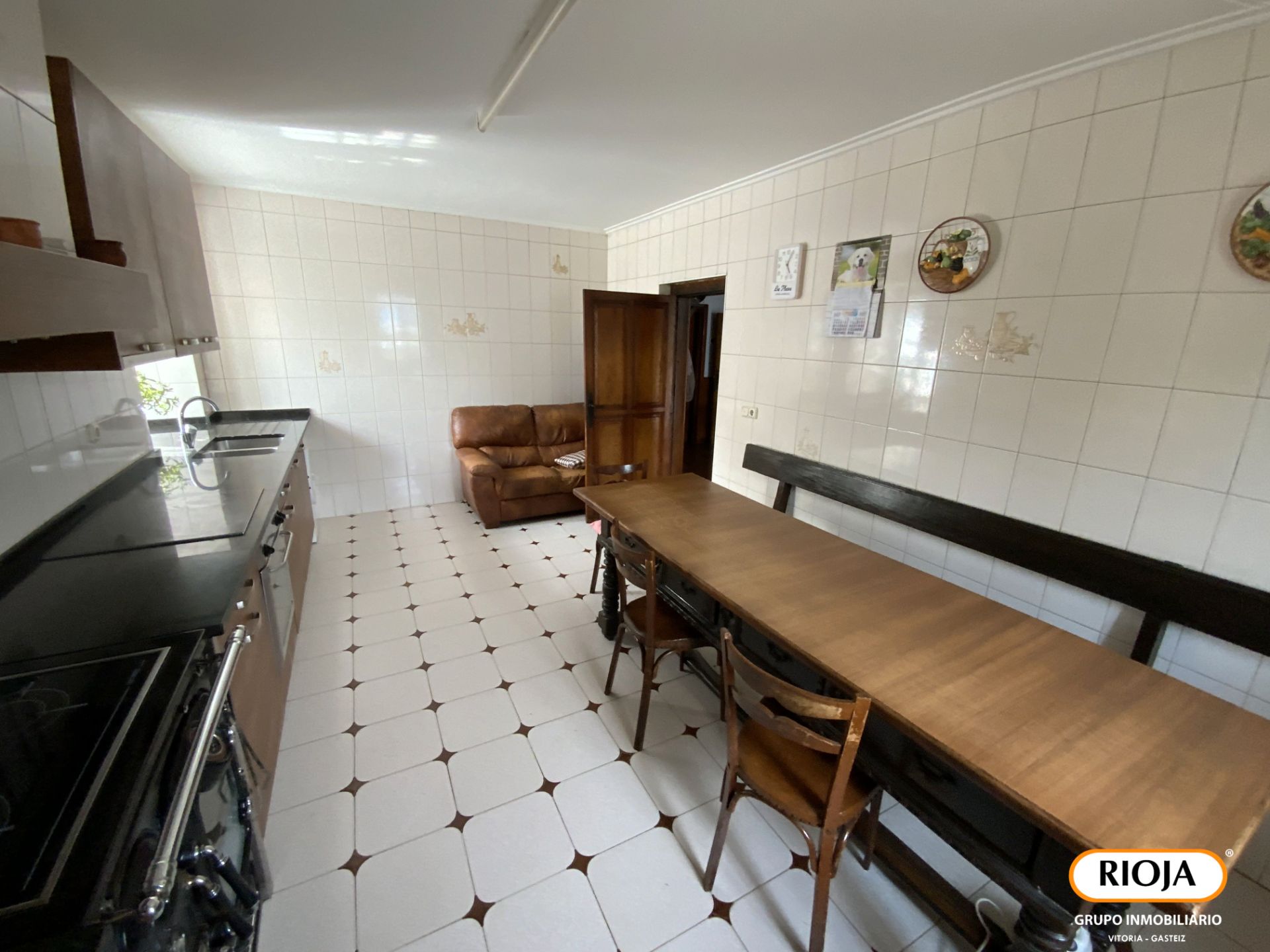 Cuina de Casa o xalet en venda en Zigoitia amb Calefacció, Jardí privat i Moblat
