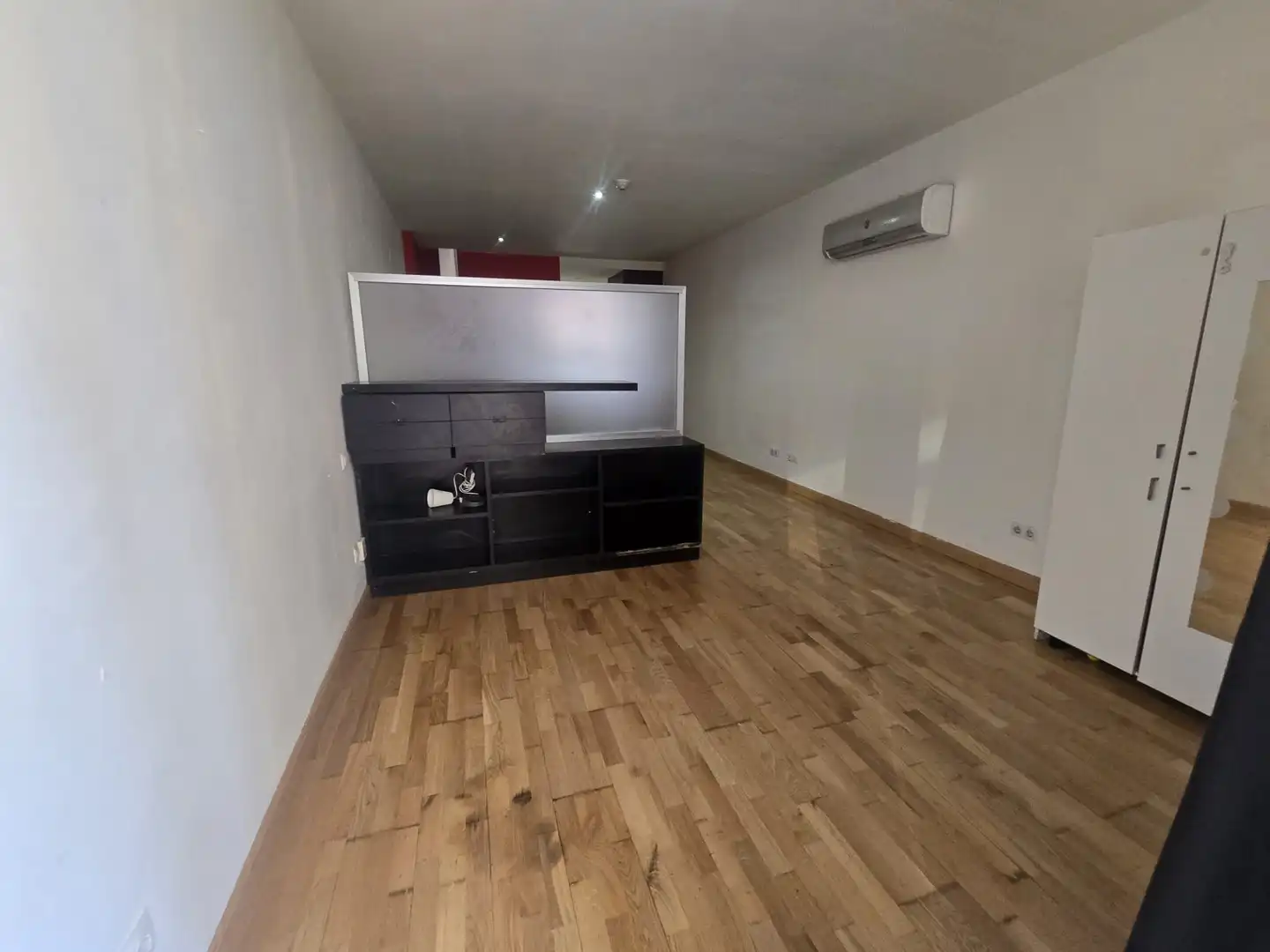Estudio en venta en Madrid con Parquet, Balcón y Piscina comunitaria