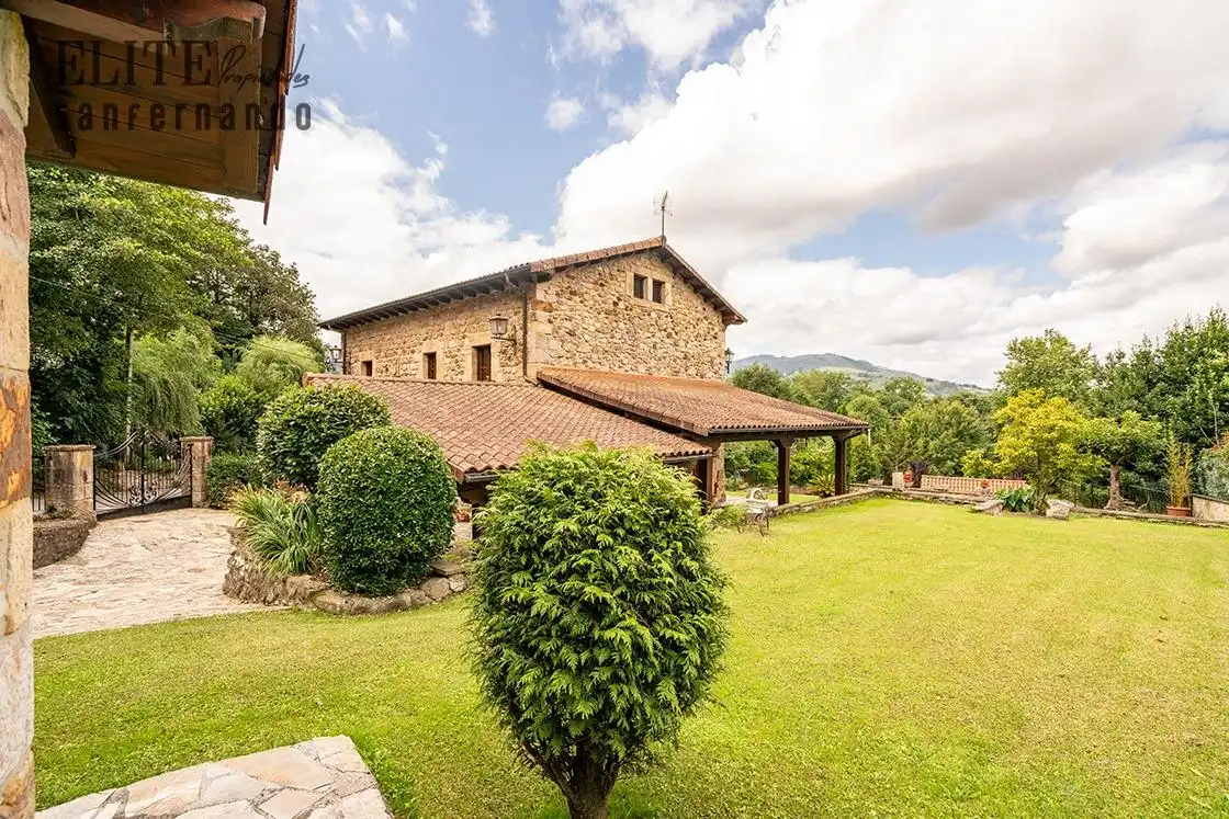 Jardín de Casa o chalet en venta en Santa María de Cayón con Calefacción, Jardín privado y Terraza
