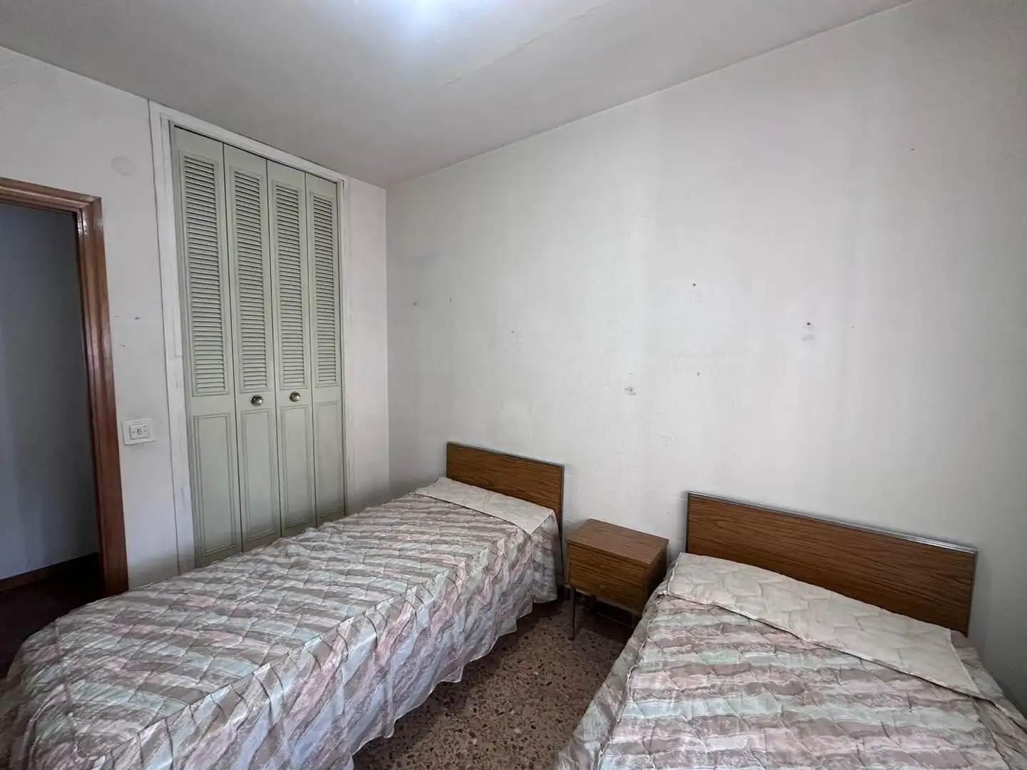 Habitación de Apartamento en venta en Madrid con Terraza y Piscina comunitaria