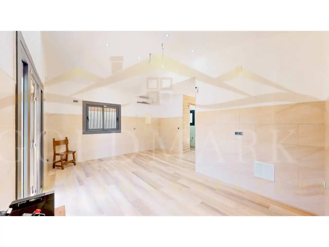 Houses for sale in Rubí  with Air Conditioner, Heating and Private garden