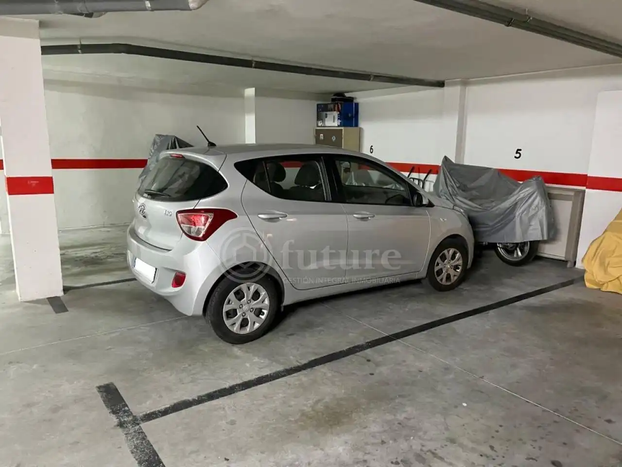Parking of Attic for rent in Salamanca  with Heating, Parquet flooring and Terrace