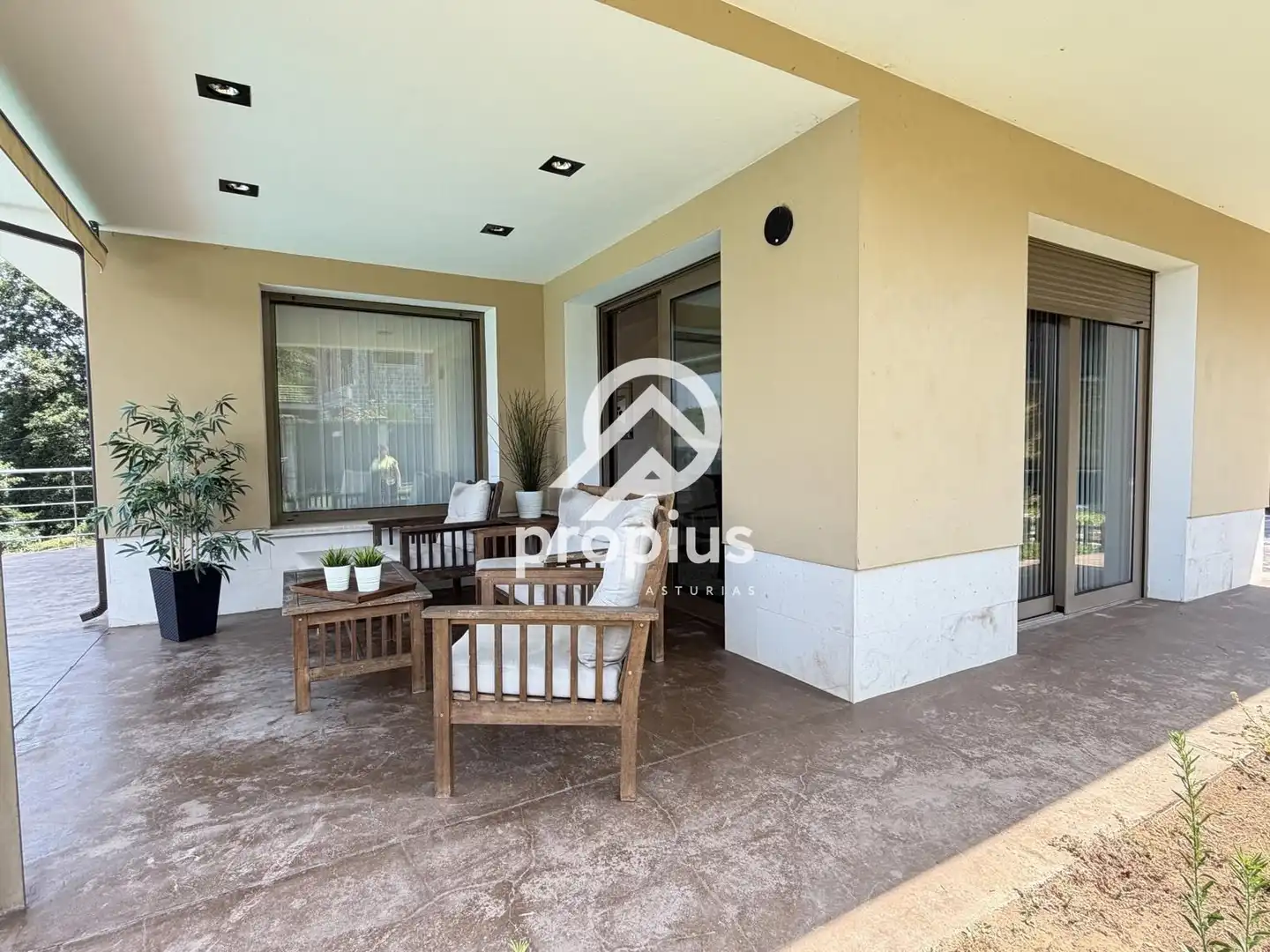 Terraza de Casa o chalet en venta en Cangas de Onís con Calefacción, Terraza y Trastero