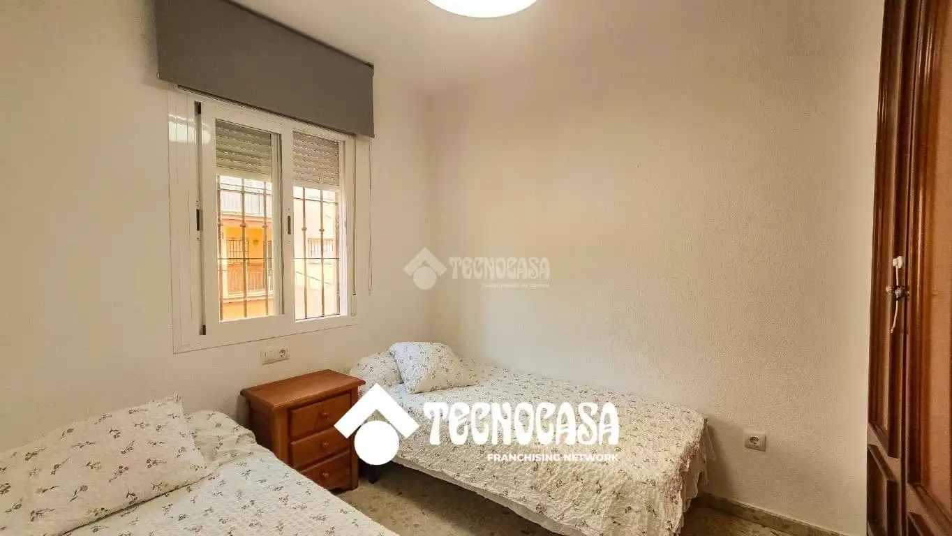 Dormitori de Pis en venda en Chipiona amb Aire condicionat, Calefacció i Terrassa