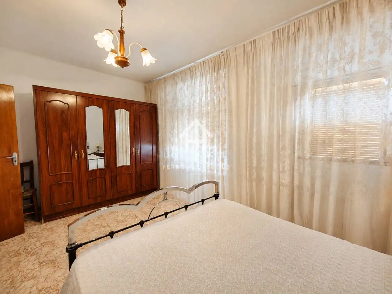 Dormitori de Casa o xalet en venda en Priego de Córdoba amb Jardí privat, Terrassa i Moblat