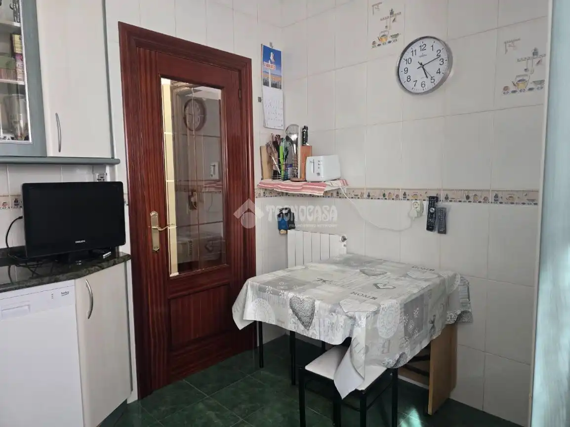 Cuina de Pis en venda en Bilbao  amb Calefacció