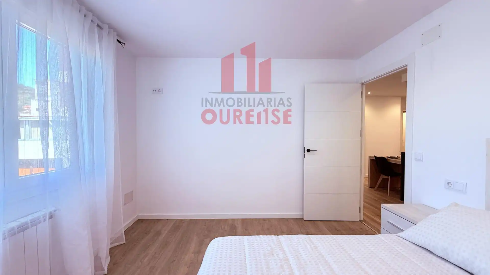 Habitación de Piso de alquiler en Ourense Capital  con Calefacción y Amueblado