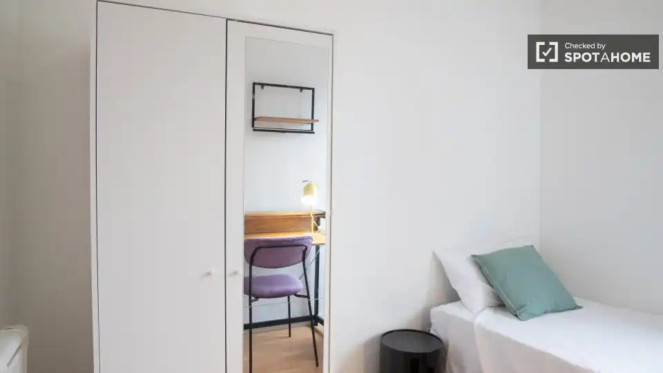 Habitación en La Serna