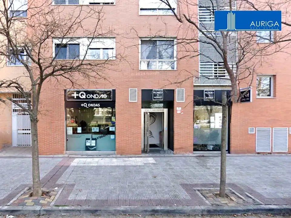 Vista exterior de Local en venta en Torrejón de Ardoz con Aire acondicionado