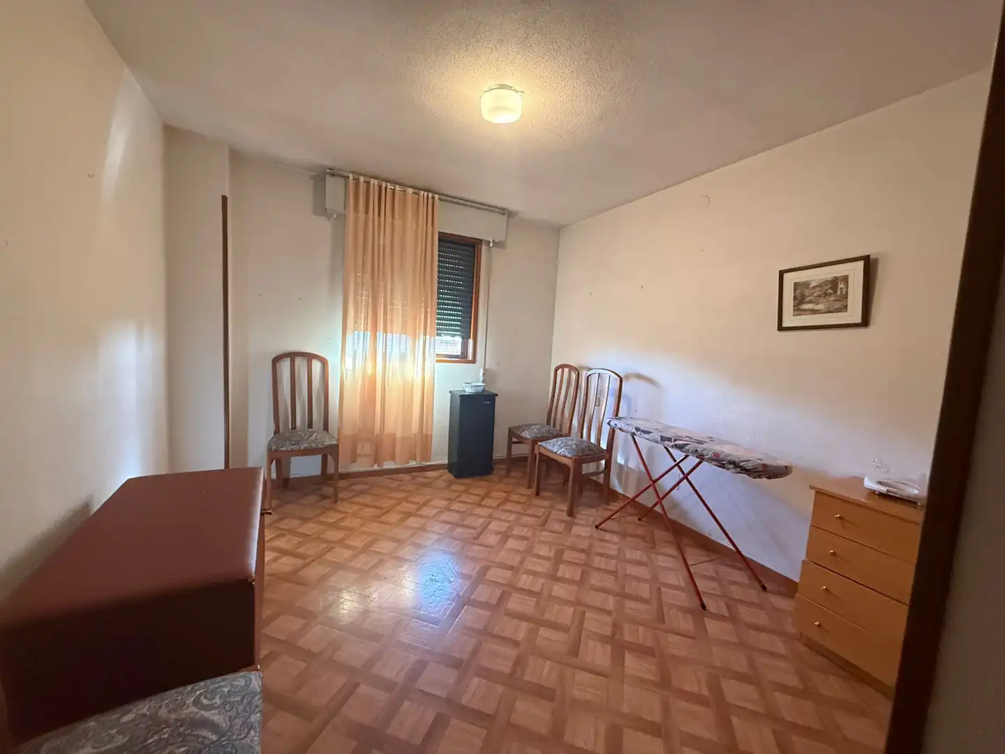 Bedroom of Flat for sale in Madrid  with Air Conditioner, Heating and Private garden