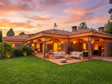 Casa con jardín en venta en Carrer Josep Aymerich