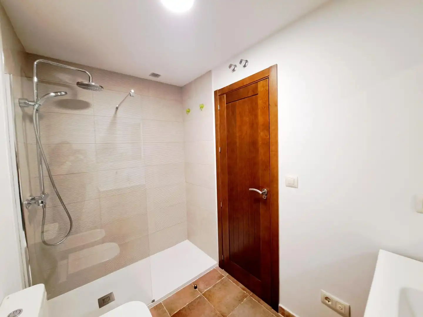 Baño de Ático en venta en Ayamonte con Terraza y Piscina comunitaria