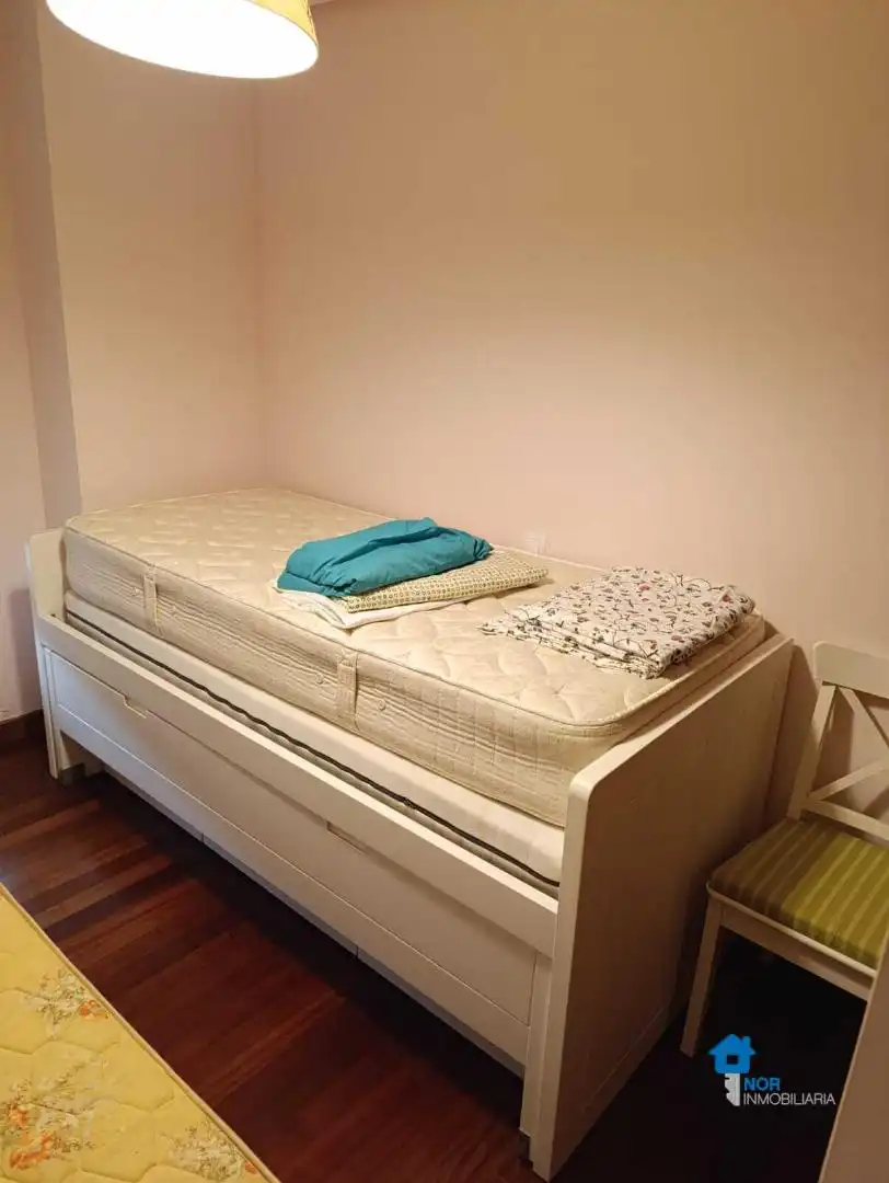 Bedroom of Flat for sale in Bárcena de Cicero  with Storage room, Swimming Pool and Furnished