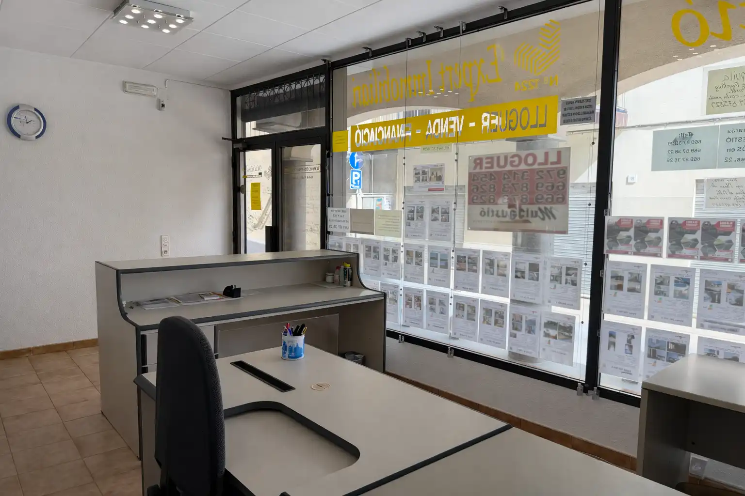 Business premises for sale in Mosen Jacint Cinto Verdaguer, imagen 2