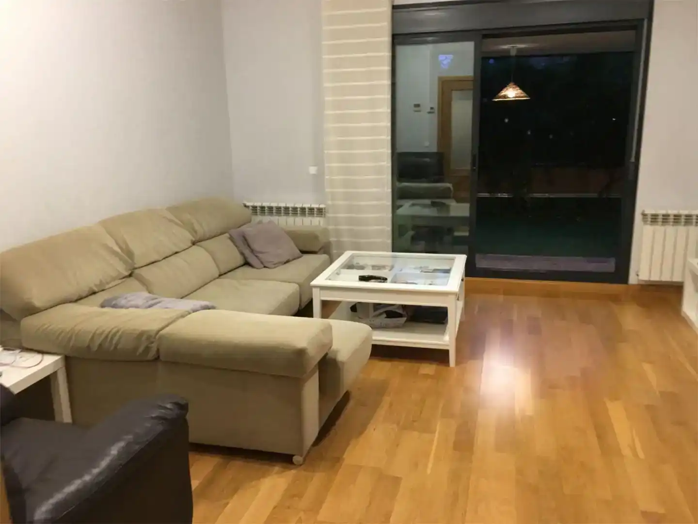 Wohnzimmer von Dachboden zur Miete in San Sebastián de los Reyes mit Klimaanlage, Schwimmbad und Balkon