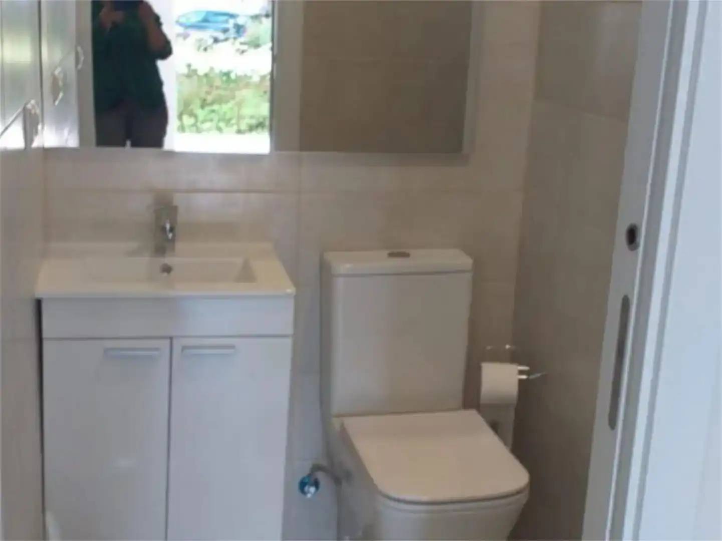 Badezimmer von Erdgeschoss zur untervermieten in Madrid mit Klimaanlage und Möbliert