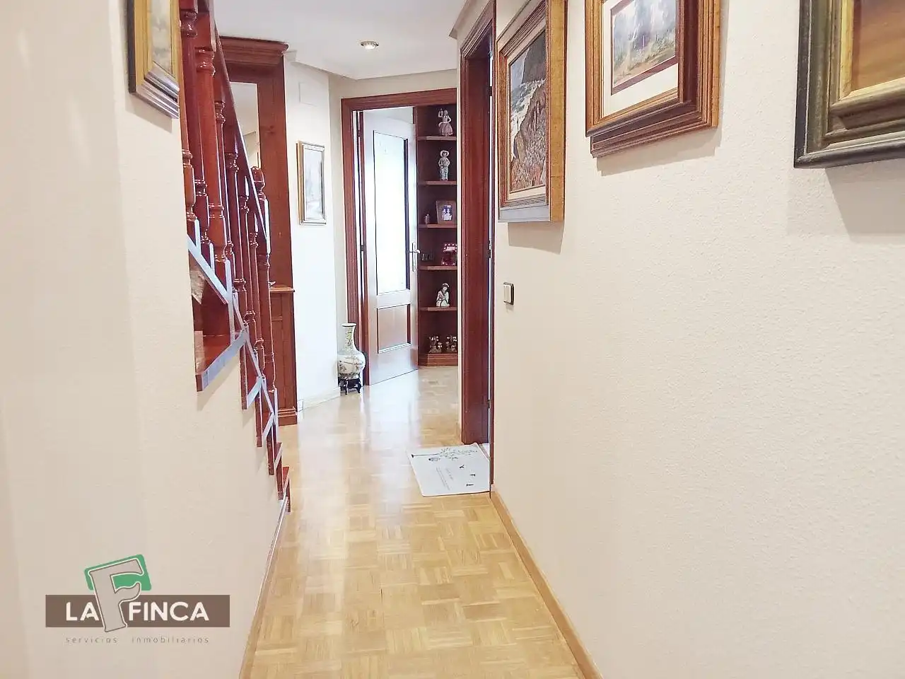 Dúplex en venta en Oviedo  con Calefacción, Parquet y Trastero