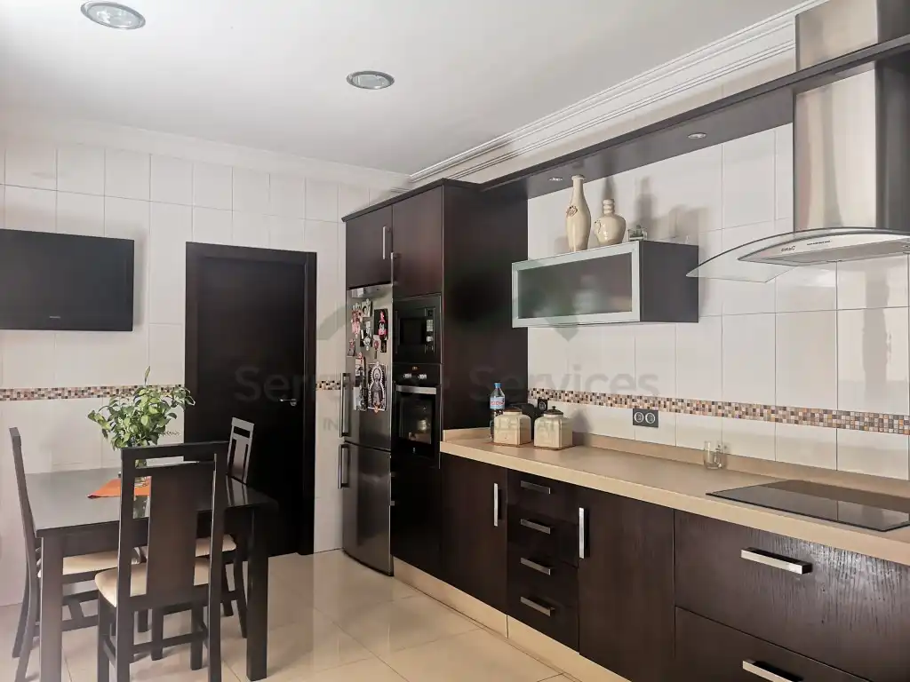 Cocina de Finca rústica en venta en Cañete la Real