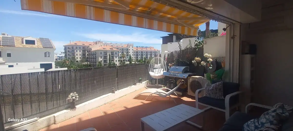 Terrasse von Erdgeschoss zum Verkauf in Benalmádena mit Klimaanlage, Heizung und Terrasse