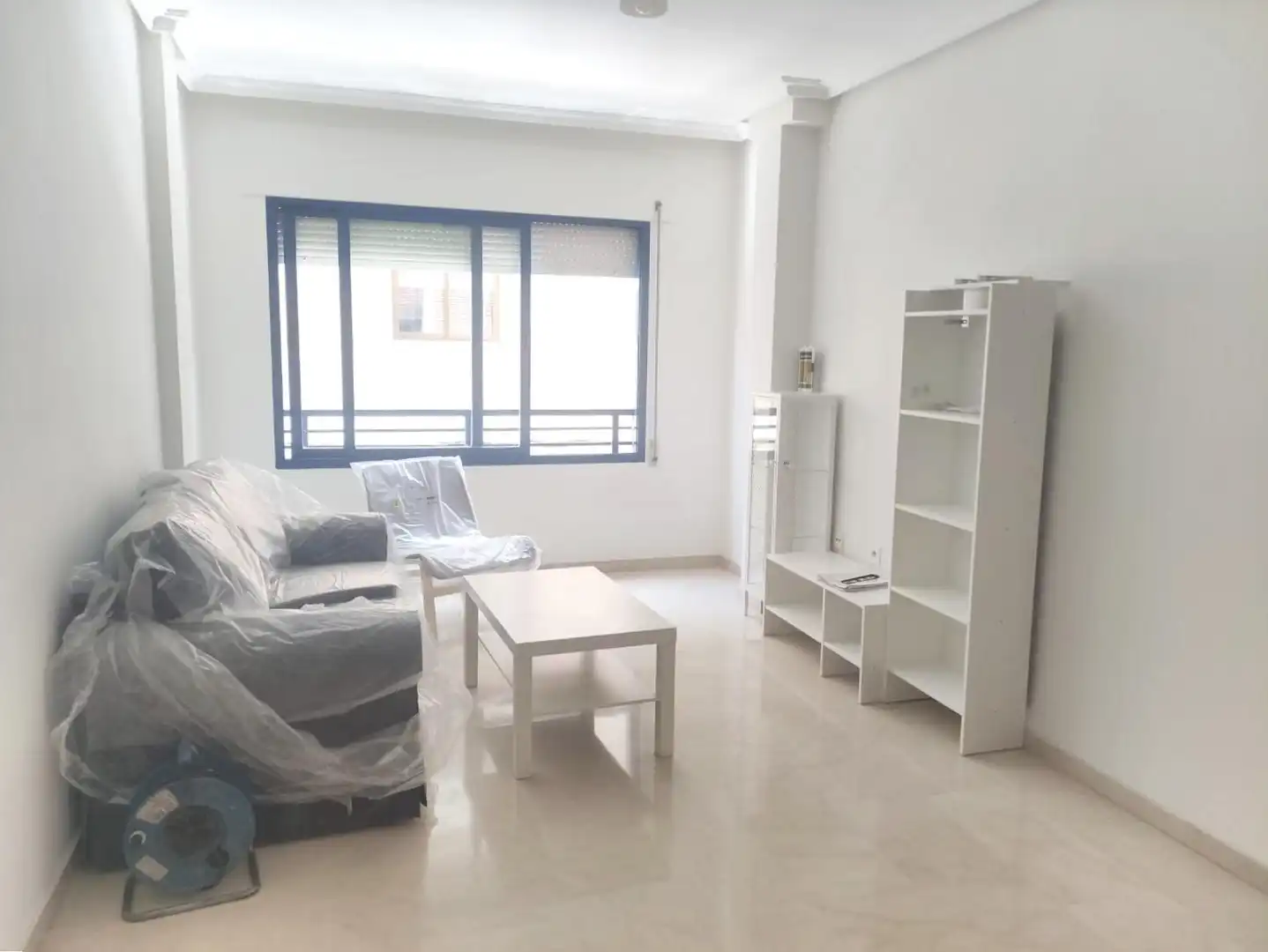 Sala d'estar de Apartament en venda en Ciudad Real amb Calefacció, Traster i Moblat