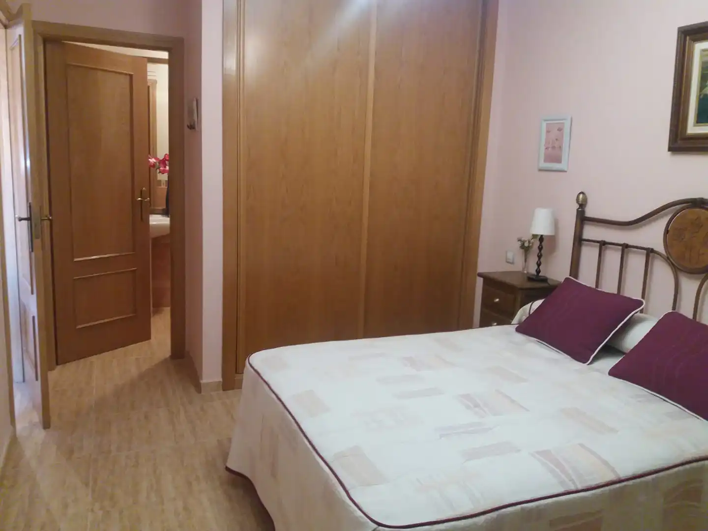 Habitación de Casa adosada en venta en Herencia con Calefacción, Terraza y Amueblado